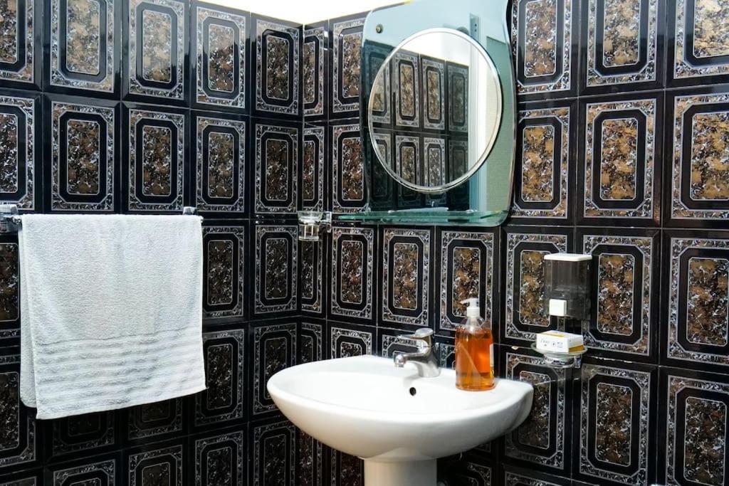 Kasmi Home Krujë Екстериор снимка
